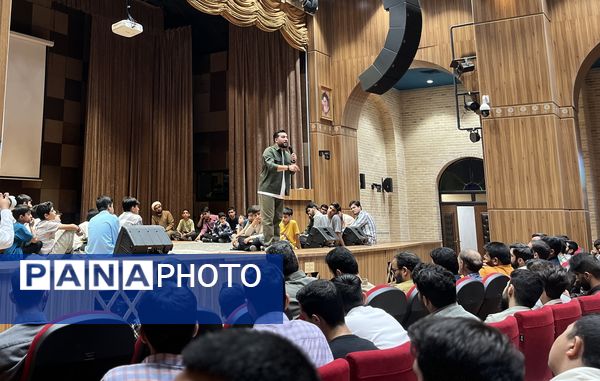 همایش نبرد رسانه‌ای در یزد