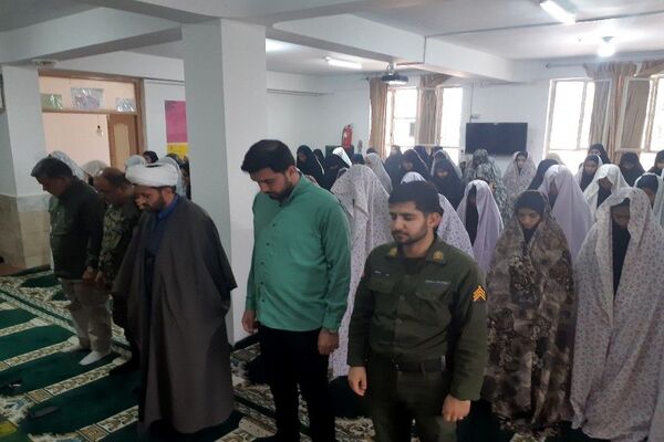 گرامیداشت هفته نیروی انتظامی در دبیرستان شهید مجید دهنوی