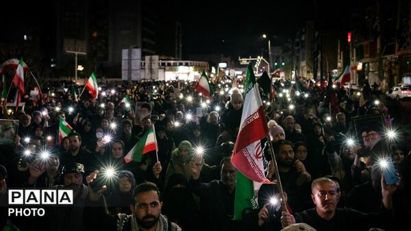 ما به‌صبح ظهور نزدیکیم، این علم بر زمین نمی‌افتد