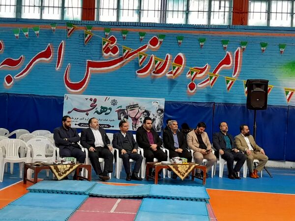 همایش دانش‌آموزی یاوران انقلاب شهرستان ورامین