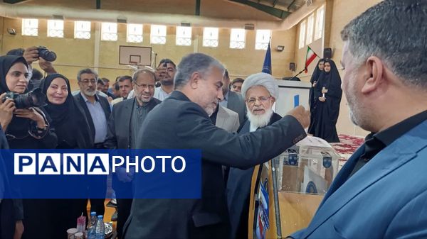  شور عاطفه‌ها در یزد