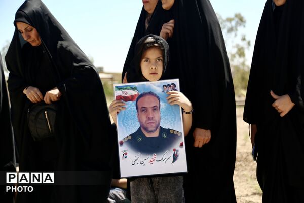 آیین کاشت 168 نهال به یاد دانش‌آموزان شهید میناب در اردوگاه 15خرداد قم