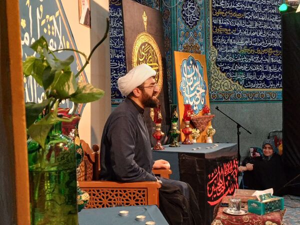اعتکاف دانش‌آموزی مسجد موسی بن جعفر شهر دولت آباد ویژه دختران
