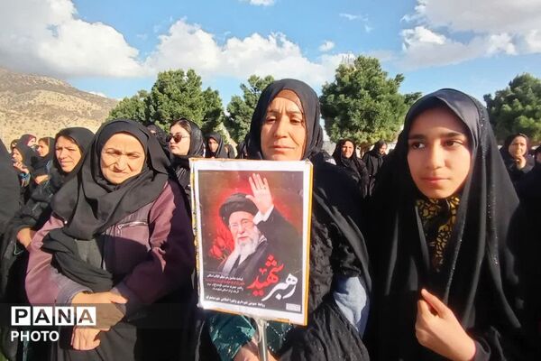 اجتماع میثاق با امام شهید و بیعت با رهبر منتخب خبرگان ملت