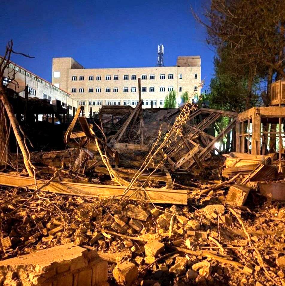 محکومیت حمله به دانشگاه صنعتی شریف و اعلام آمادگی دانشگاه تهران برای کمک زیرساختی به این دانشگاه