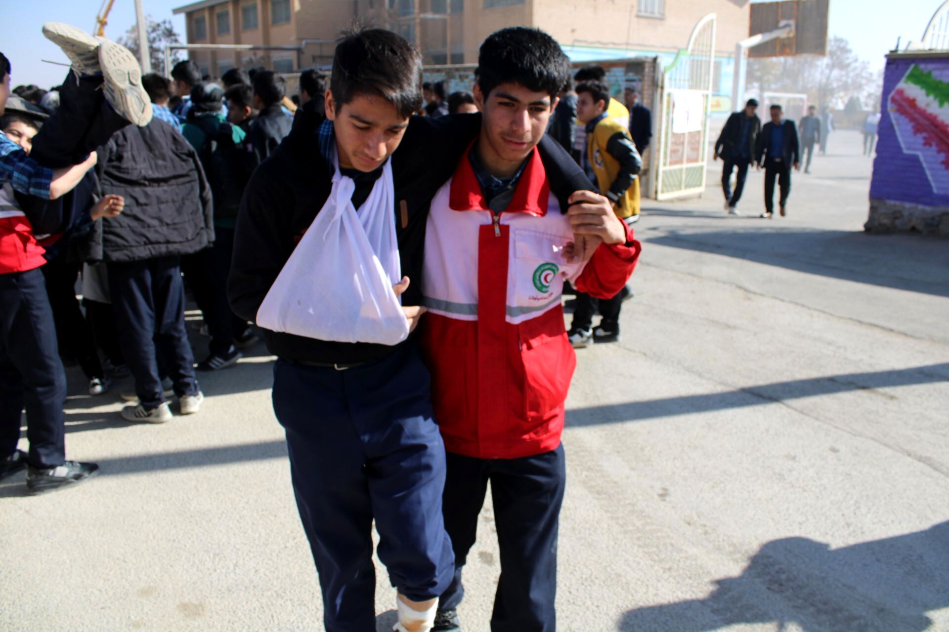 بیست‌وهفتمین مانور سراسری زلزله در مدارس شهرستان بن