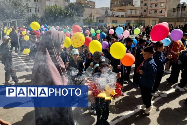 جشن شکوفه ها در مدارس شهرستان قدس، آغاز طلایی و شیرین  سال تحصیلی