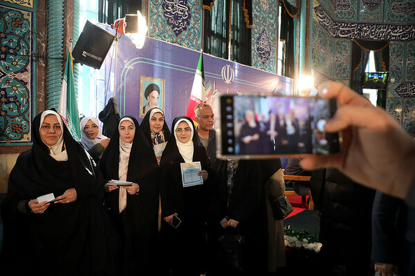 انتخابات 1402 در حسینیه ارشاد