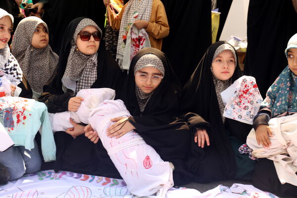 کودکانی از جنس انا علی العهد 