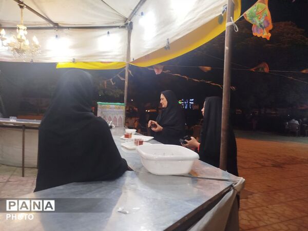زمزمه‌ی ولایت و شکوه خدمت در موکب مرام مهدوی در شب غدیر