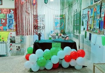 جشن  22 بهمن در دبیرستان الزهرا منطقه بیرانوند 