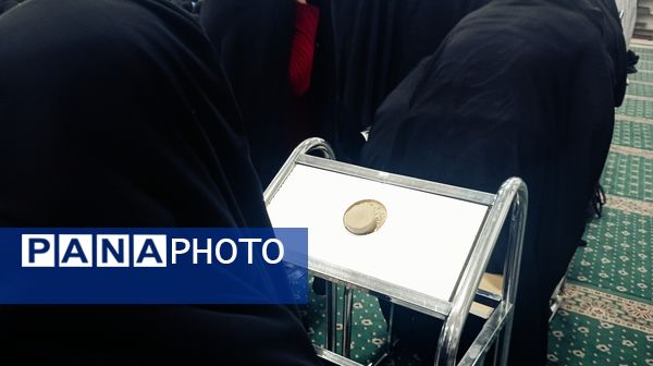 حضور پر شور مردم در نماز جماعت