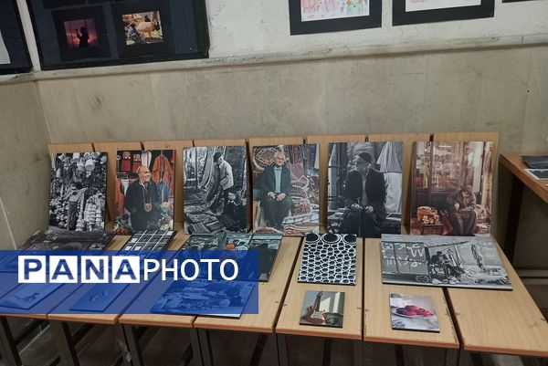 برپایی نمایشگاه آثار هنرجویان هنرستان های منطقه پردیس به مناسبت هفته مشاغل
