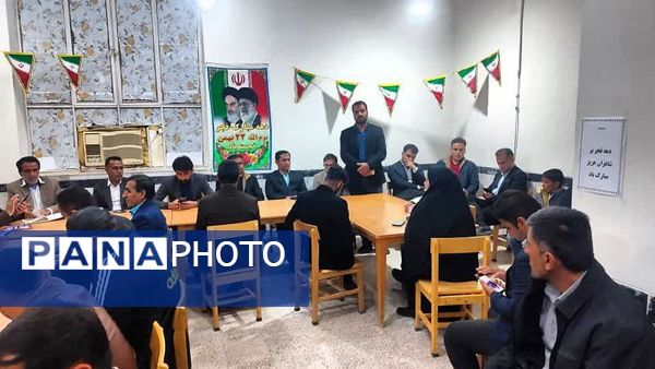 برگزاری شب شعر در منطقه جاورده 