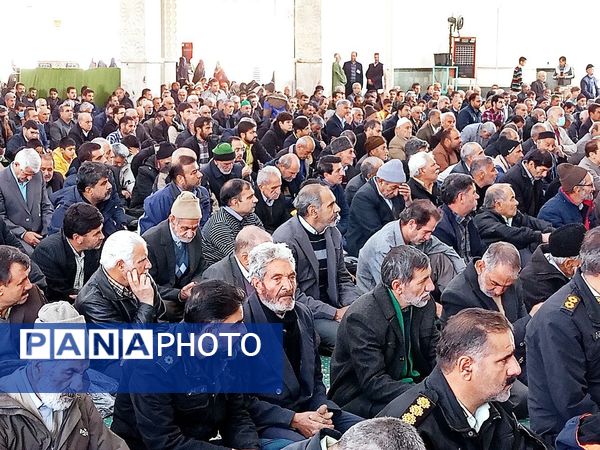 نماز عبادی سیاسی جمعه در شهرستان کاشمر 