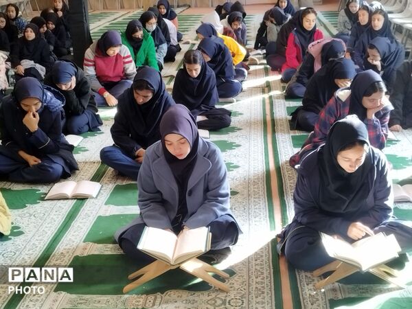 مراسم چهارشنبه های امام رضایی(ع) در مدرسه انیس خوش قدم