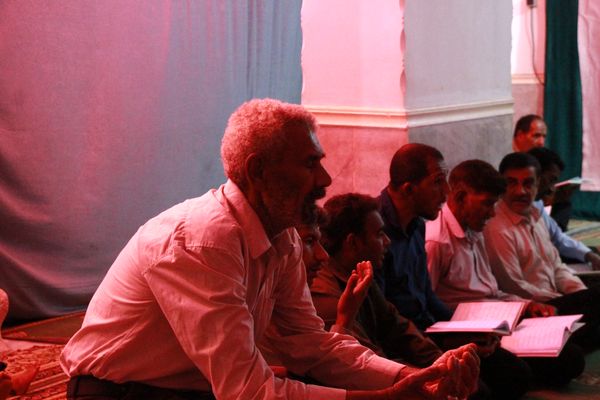 همدلی رودانی‌ها با خانواده‌های حادثه دیده بندر شهید رجایی