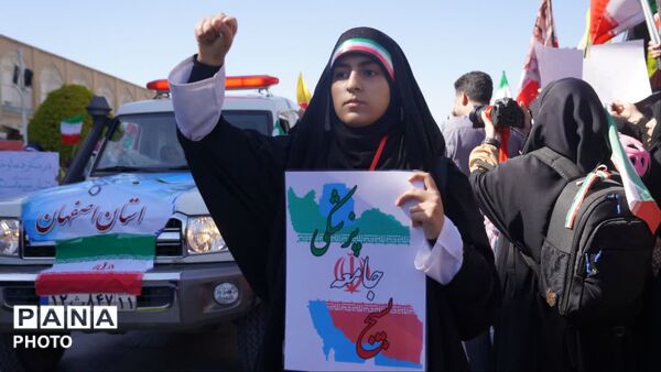 اجتماع بزرگ" دختراتو ببین" هم آوایی بانوان نصف جهان 