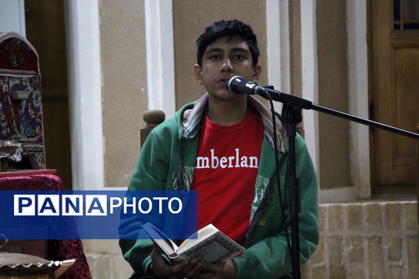 شب یلدا شاعرانه در خانه شعر و ادب شهرداری یزد