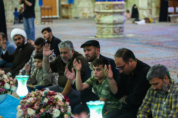 آیین «عهد عاشقی» با حضور اصحاب رسانه در مسجد جمکران