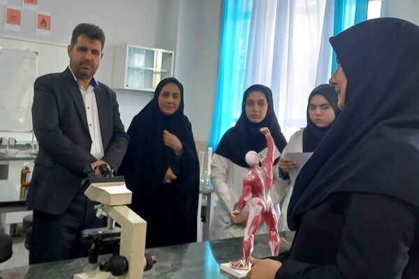 برگزاری مرحله استانی مسابقات علوم آزمایشگاهی ویژه دانش‌آموزان شهرستان‌های تهران