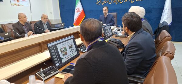 نشست همکاران حوزه پرورشی در راستای اجرای برنامه‌های دهه فجر 