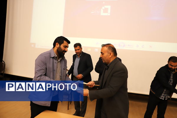 امضای تفاهم نامه بنیاد برکت و آموزش‌وپرورش استان به منظور توسعه عدالت آموزشی در مناطق محروم