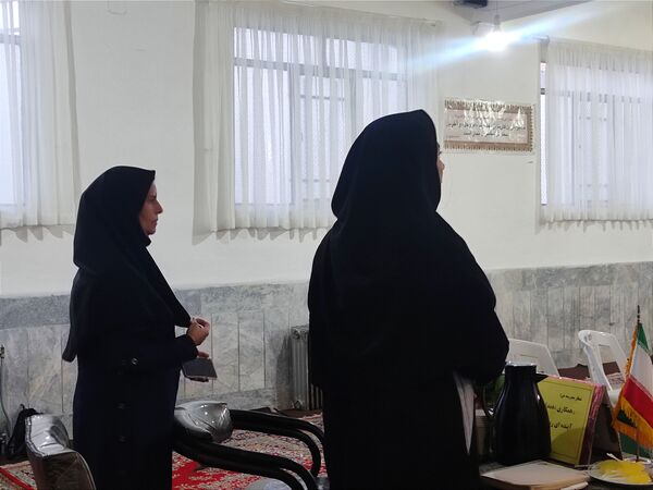 اولین جلسه شورای دبیران در دبیرستان فیاض
