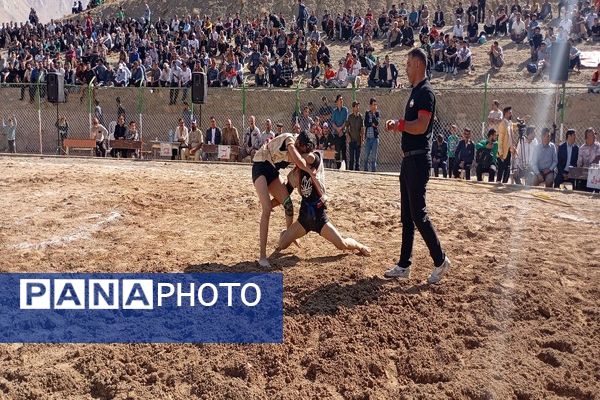 جشنواره بازی های بومی محلی در شهر بار نیشابور