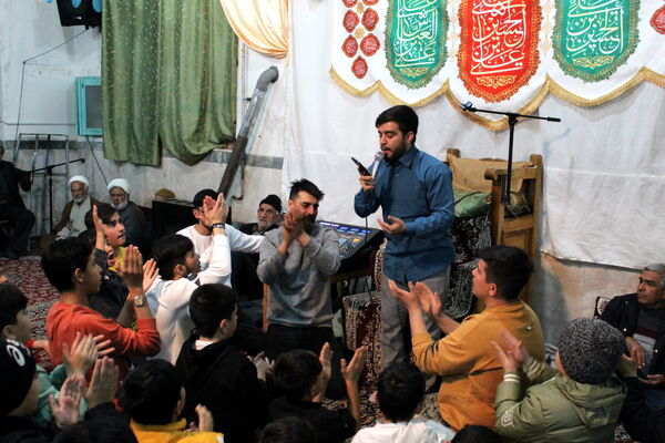 جشن ولادت امام حسین (ع) در شهر درق 