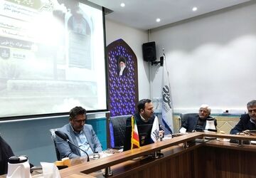 برگزاری نشست پیرامون بازخوانی اندیشه و سیره شخصیتی استاد سید علی اکبر پرورش