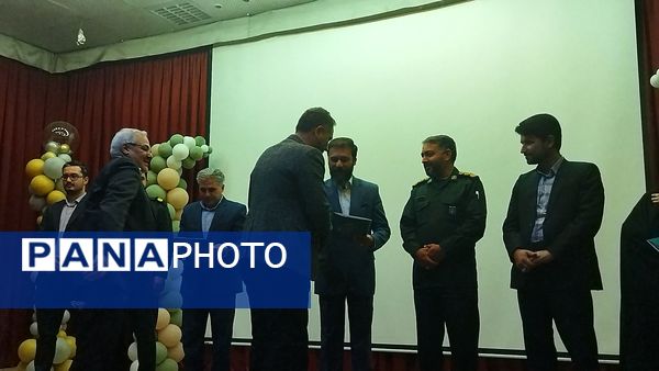 همایش طرح ملی پیشرفت مدرسه در نیشابور 