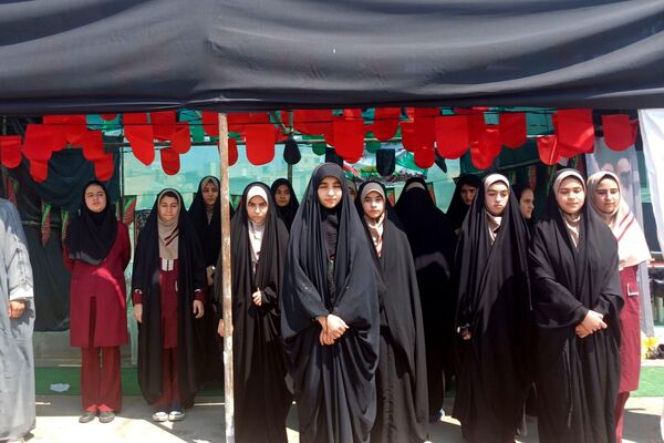 فعالیت موکب طریق الحسین در اسلام آباد غرب 