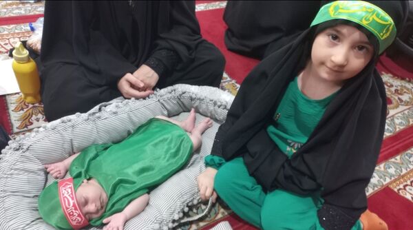 شیرخوارگان حسینی در مسجد جامع امام محمدباقر (ع)
