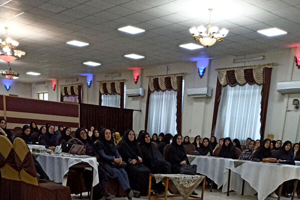 همایش بهداشت روان در اردوگاه میثاق شهرستان آباده 