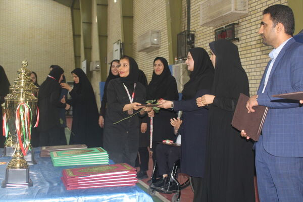مسابقات تنیس روی میز فرهنگیان یادواره شهدای تربیت‌بدنی در سالن آزادگان استان بوشهر 