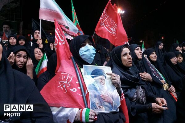 تجدید بیعت‌ میدان‌داران‌ شهرقدسی‌ با‌  سید و سالار‌ شهدا‌ در‌ شب عاشورا 