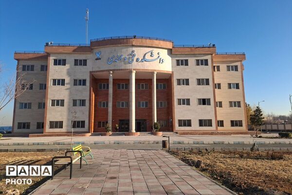 آموزش بهداشت مدارس به معلمان ابتدایی در دانشگاه آزاد اسلامی ملارد 