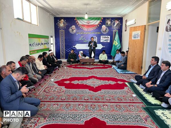 دیدار مسئولان شهرستان سملقان با امام جمعه شهر آشخانه