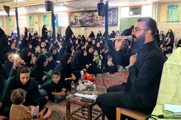 همایش شیرخوارگان حسینی شهرستان آباده