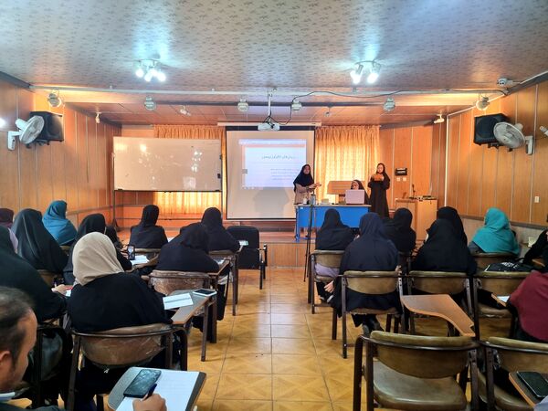 کارگاه دانش افزایی سرگروههای اجتماعات
