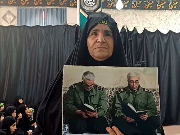 ویژه برنامه رهروان زینبی در آستان مقدس حضرت سیدان‌الکریمان 