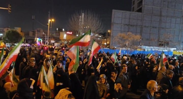 مردم شریف تهران پای کار ایران