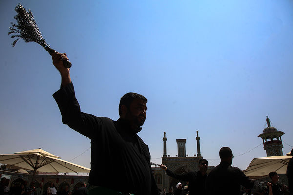 عزاداری سالروز شهادت امام حسن مجتبی(ع) در حرم حضرت معصومه(س)