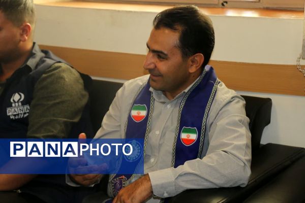 تجلیل از دانش‌آموز خبرنگاران پانا