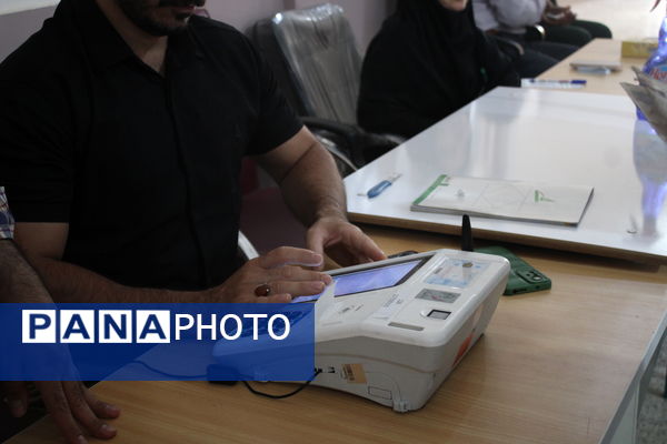 حضور خرم‌ آبادی‌ها پای صندوق‌های رای 