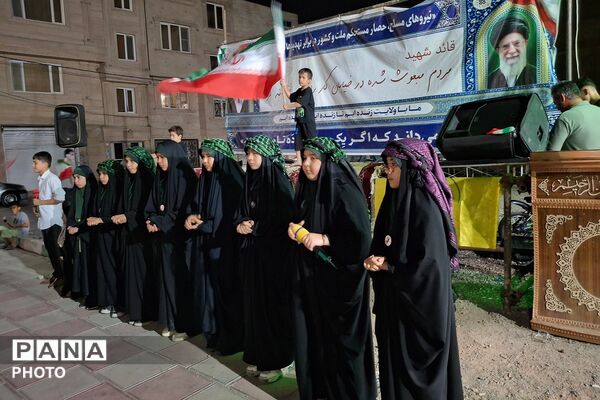 قاب تجمعات شبانه این بار در محله جاده نظامی 
