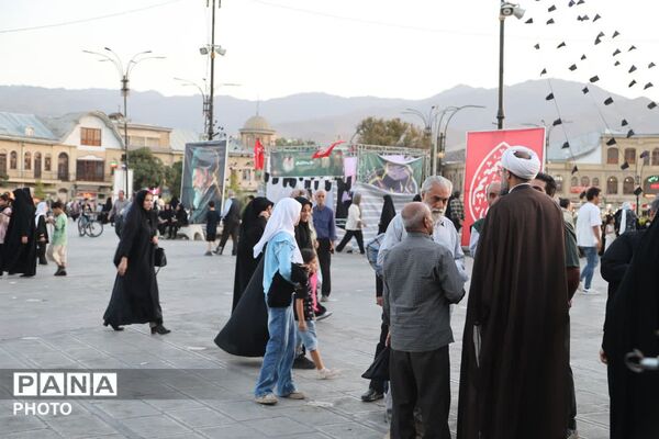 رونمایی از سرود بزرگ همدان و رژه خودرویی نیروهای مسلح