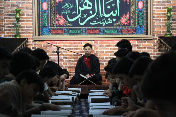 مراسم اعتکاف در مسجد سیدالشهداء رباط‌کریم