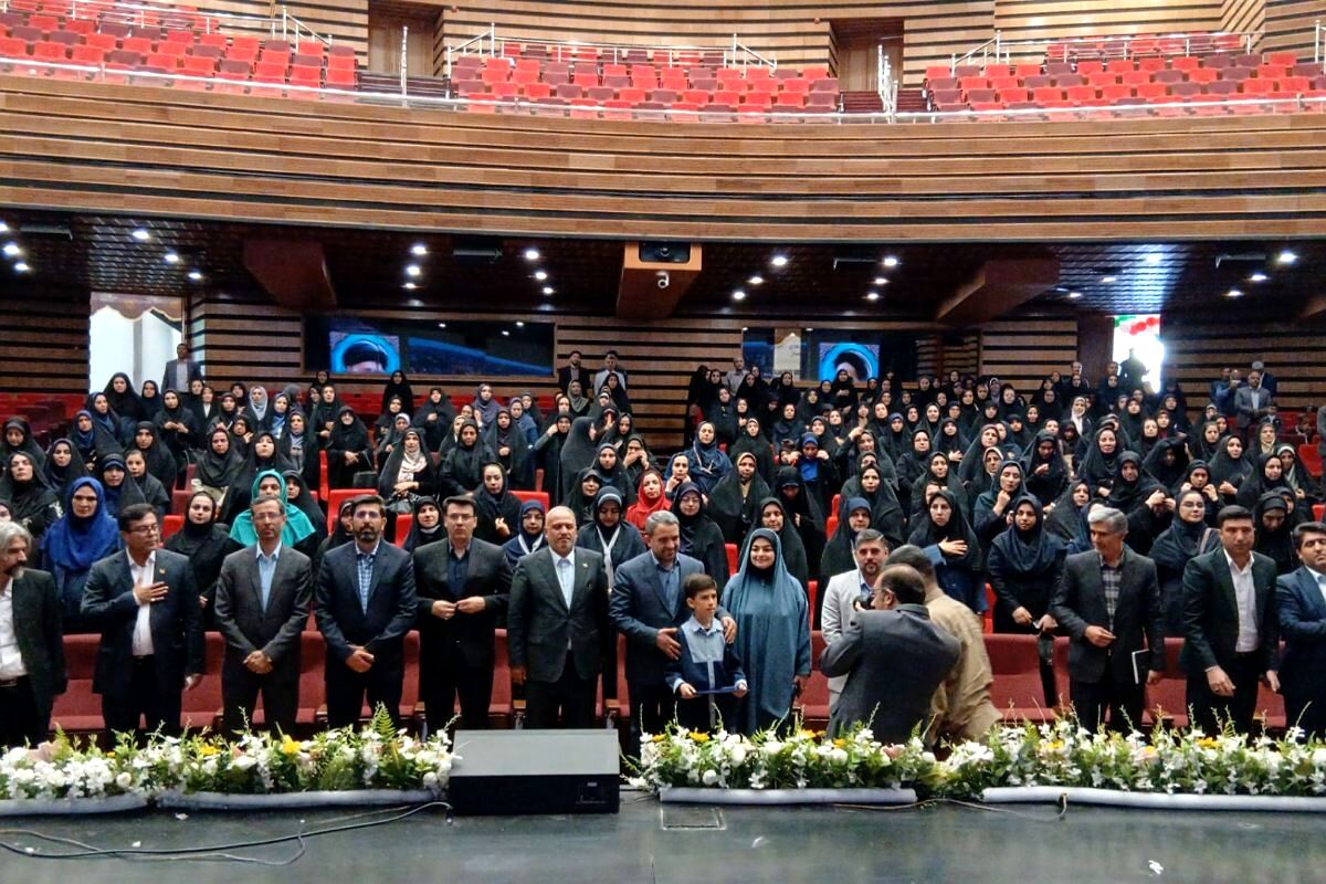 برگزاری جلسه گردهمایی توانمندسازی مدیران و موسسان مدارس ابتدایی غیردولتی شهرستانهای تهران در ری